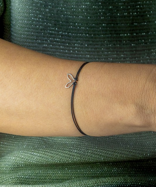 Mustast lõngast käevõru hõberipatsiga - Hõbedaga keermestatud käevõrud - Goldinga