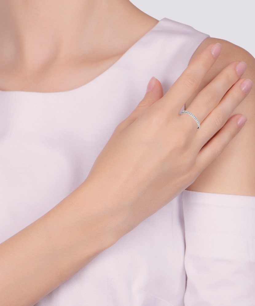 Balto aukso žiedas su cirkoniais - Auksiniai žiedai - Goldinga