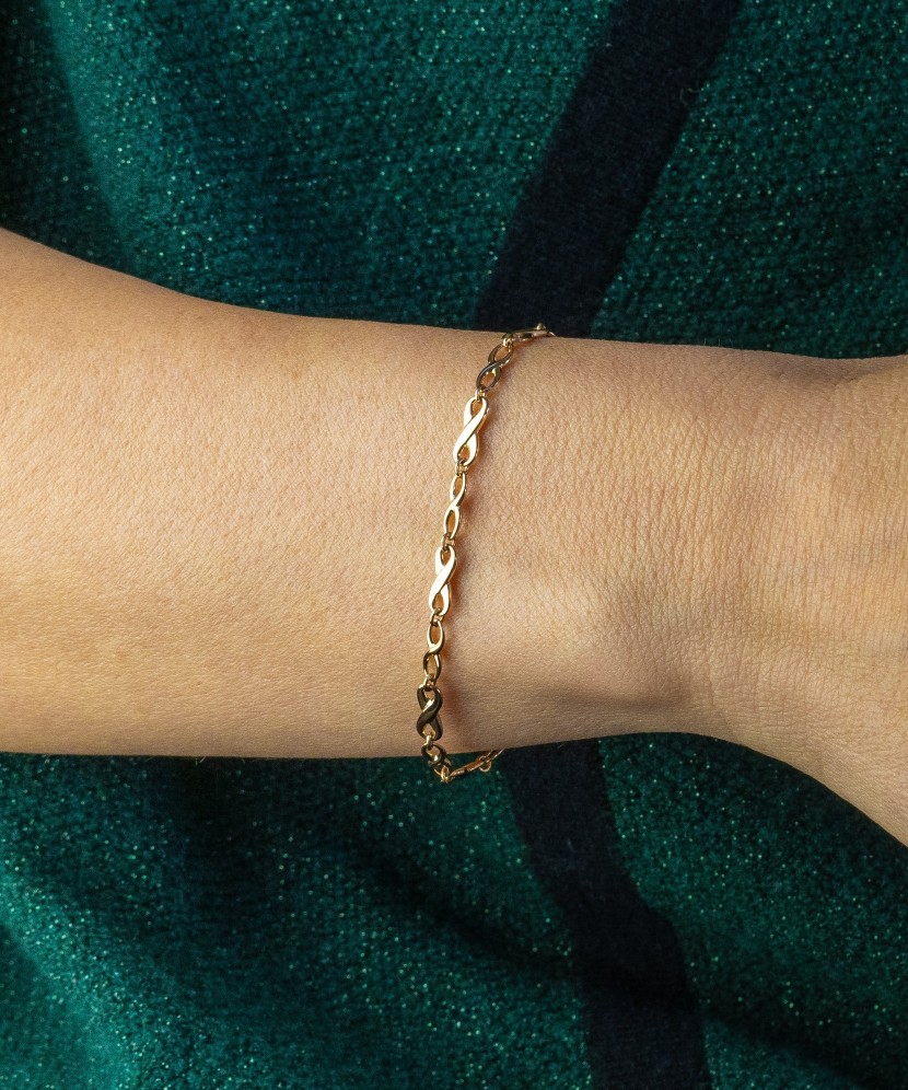 Золотой браслет "Бесконечность" 5.5mm