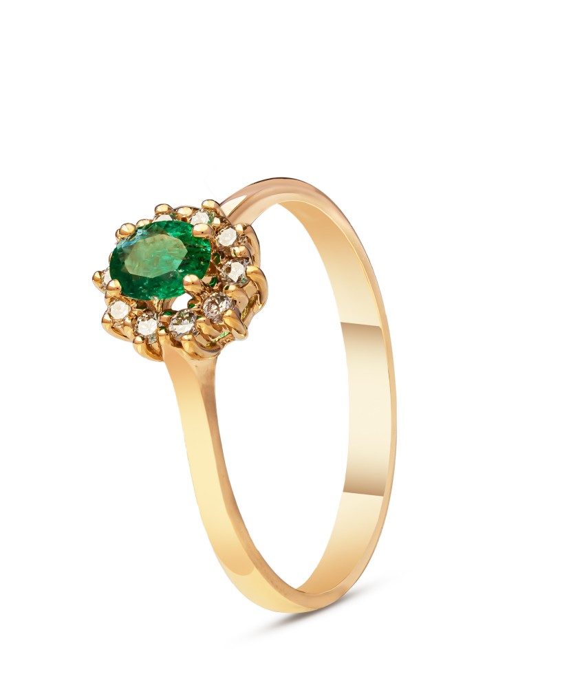 Золотое кольцо с изумрудом и бриллиантами