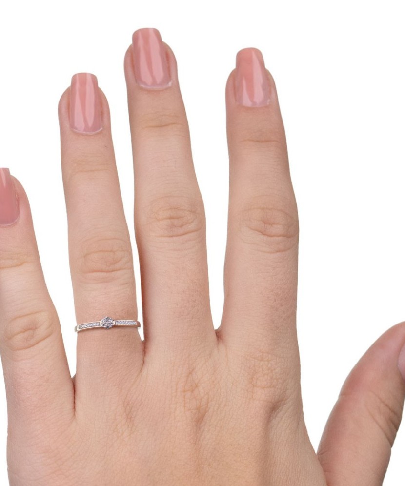 Valgest kullast sõrmus briljantidega - Kuldsõrmused kalliskividega - Goldinga