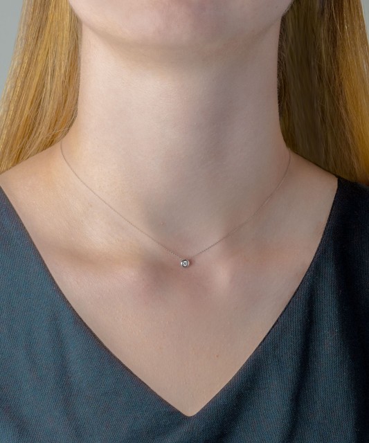 Цепочка из белого золота с подвеской из циркона