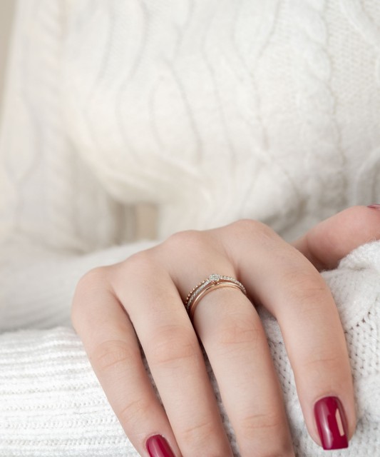 Kuldsõrmus briljantidega - Kuldsõrmused kalliskividega - Goldinga