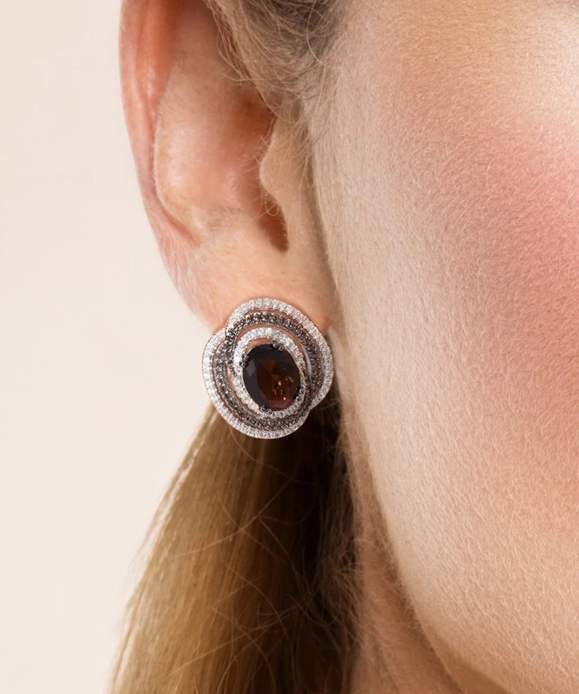 Hõbedast kõrvarõngad tsirkoonide ja spinellidega