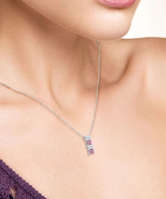 Hõbedast ripats nanorubiinide ja tsirkoonidega