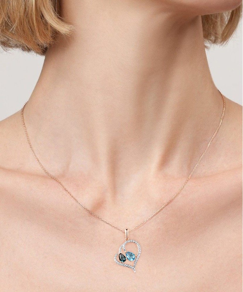 Kullatud hõbedast ripats tsirkoonidega "Süda"