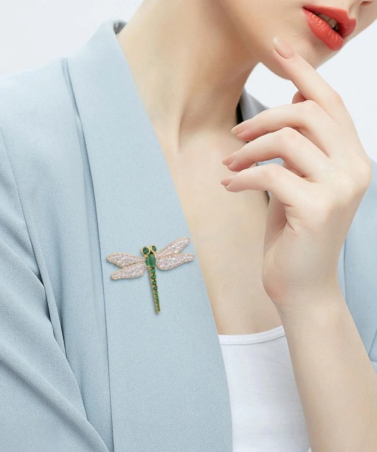 Kullatud hõbedane pross spinellide ja tsirkoonidega "Dragonfly"