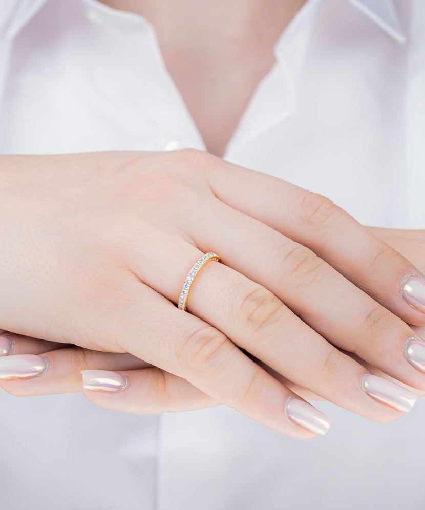 Kullatud Hõbesõrmus tsirkoonidega