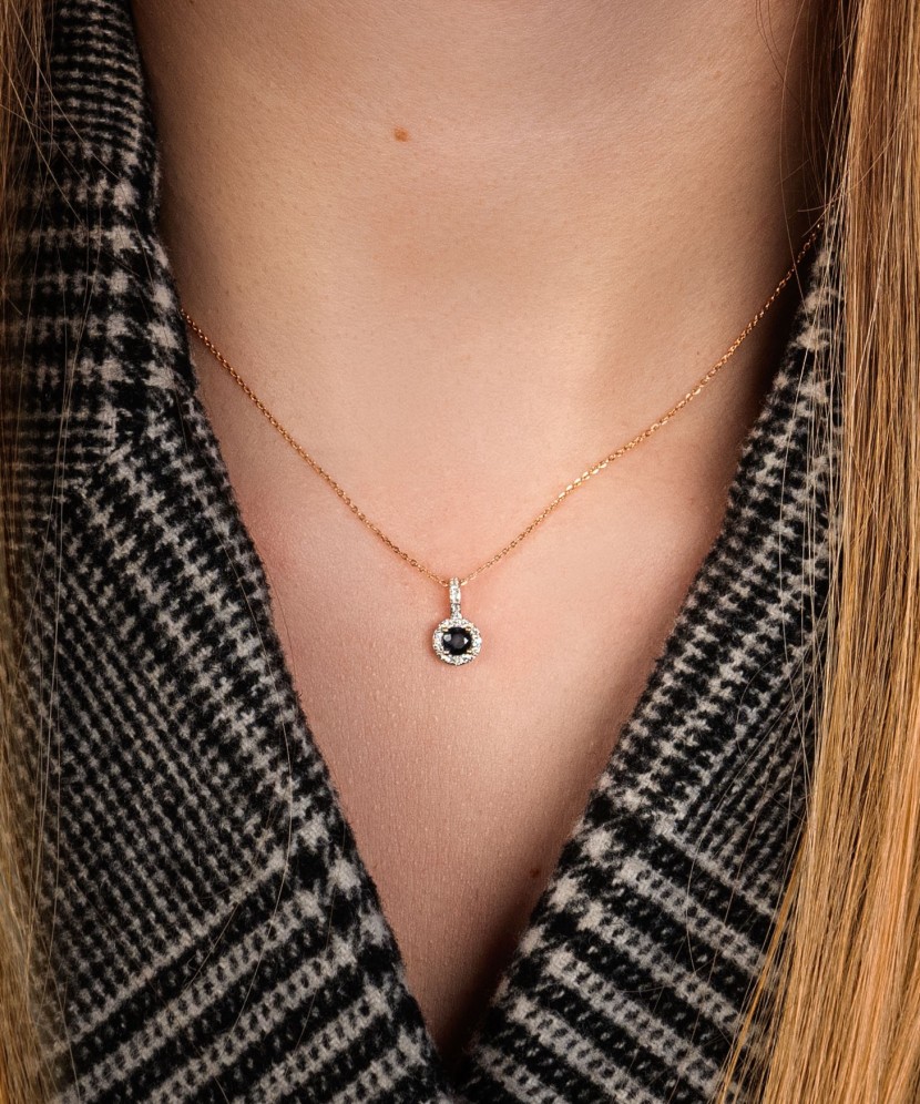 Kuldripats safiiri ja teemantidega