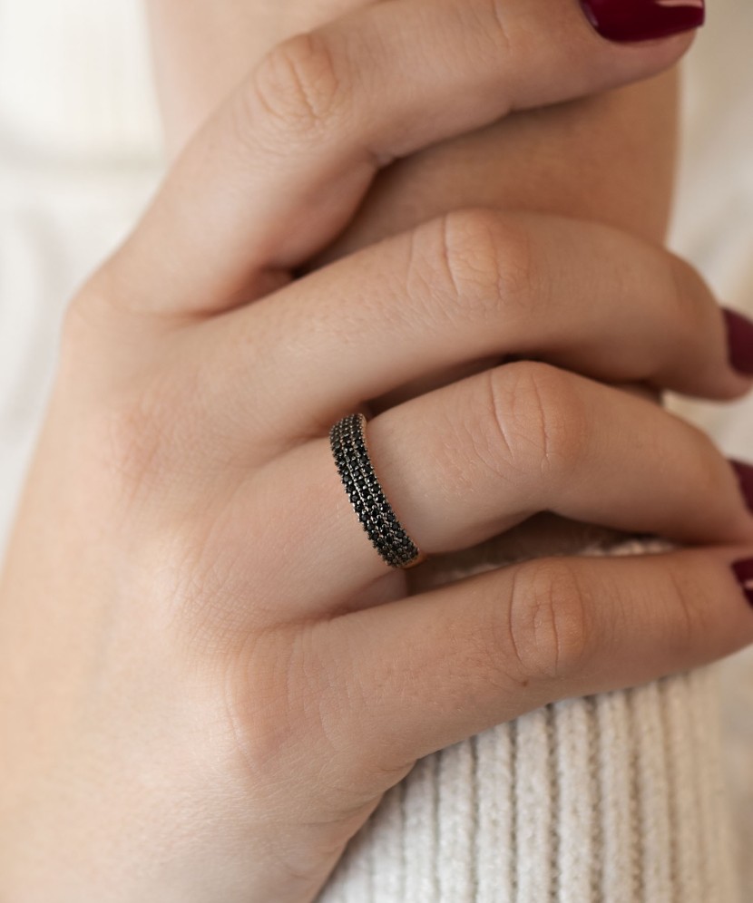 Золотое кольцо с цирконами