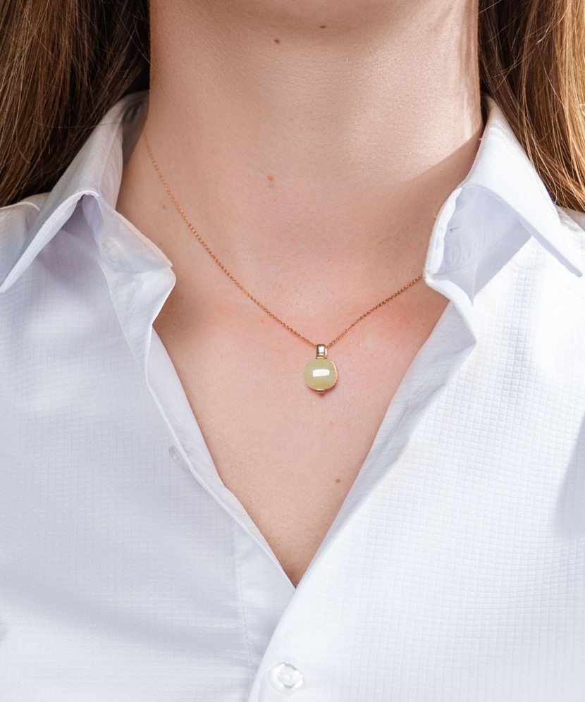 Золотой кулон/подвеска с янтарём