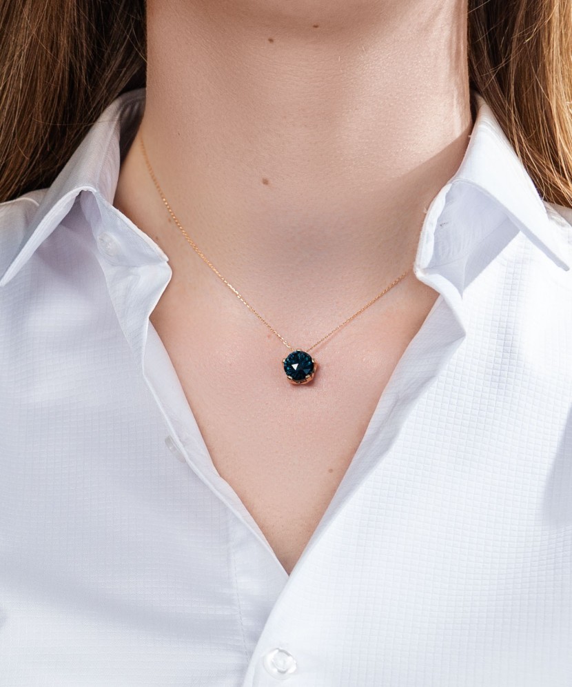 Kuldripats London topaasiga