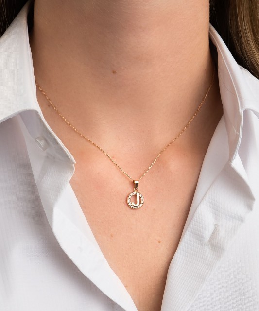 Kuldripats tsirkoonidega täht J