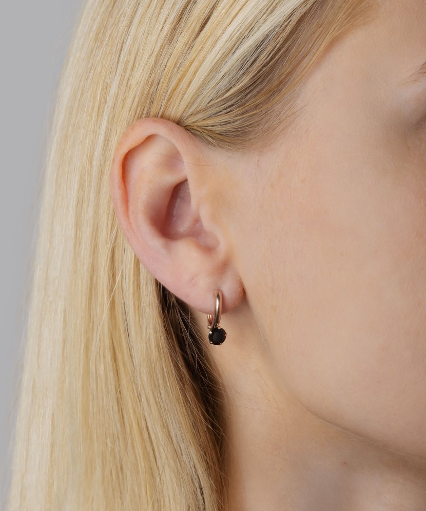 Kuldkõrvarõngad tsirkoonidega