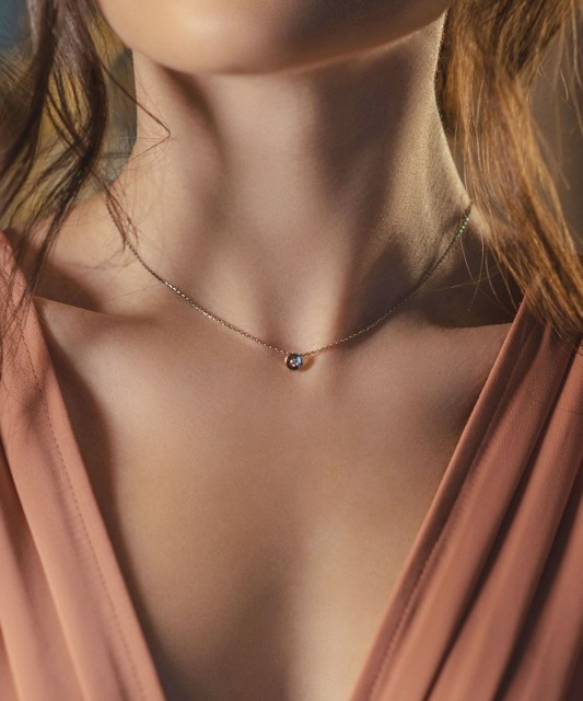 Kuldkett briljantripatsiga