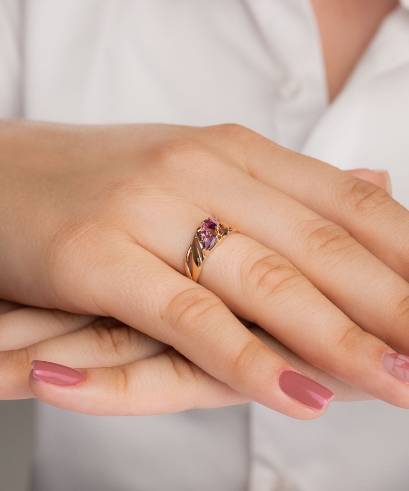 Kuldsõrmus rodoliitide ja ametüstidega Goldinga T10101A376-01