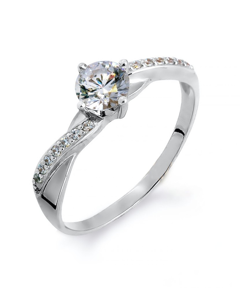 Кольцо из белого золота с цирконами