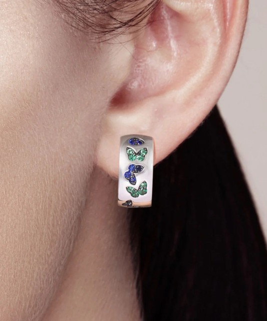 Hõbedast kõrvarõngad spinellide ja nanosafiiridega