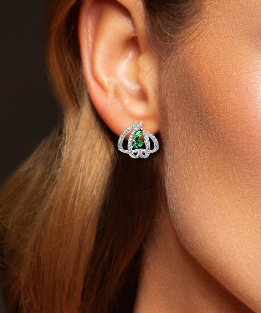 Hõbekõrvarõngad tsirkoonidega