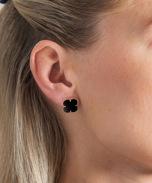 Золотые серьги с ониксом 14mm