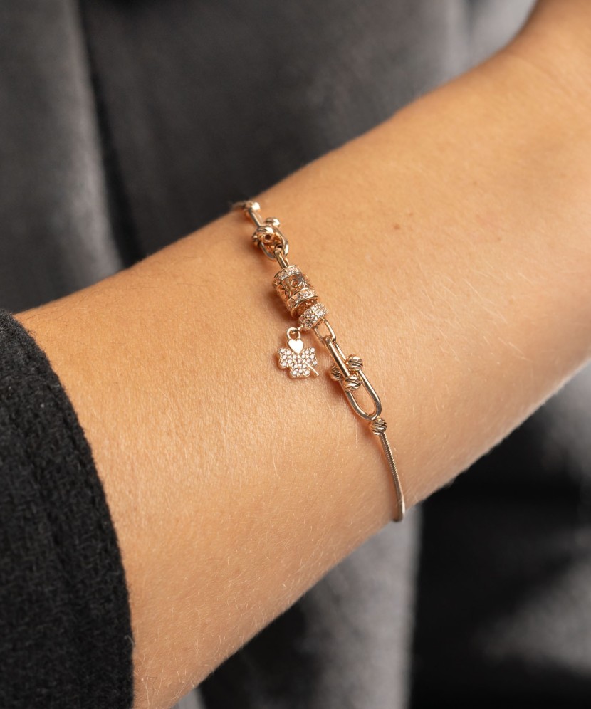 Золотой браслет с цирконами