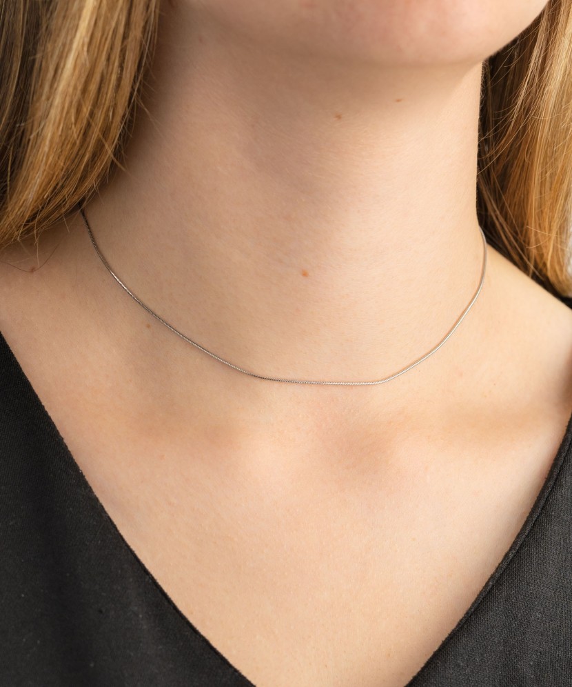 Valgest kullast kett "Snake" 1mm