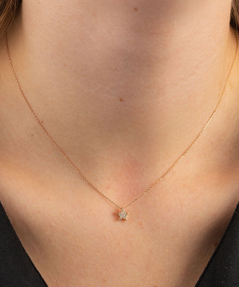 Kuldkett Tsirkoonist Ripatsiga "täht"