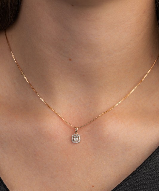 Kuldripats briljantidega