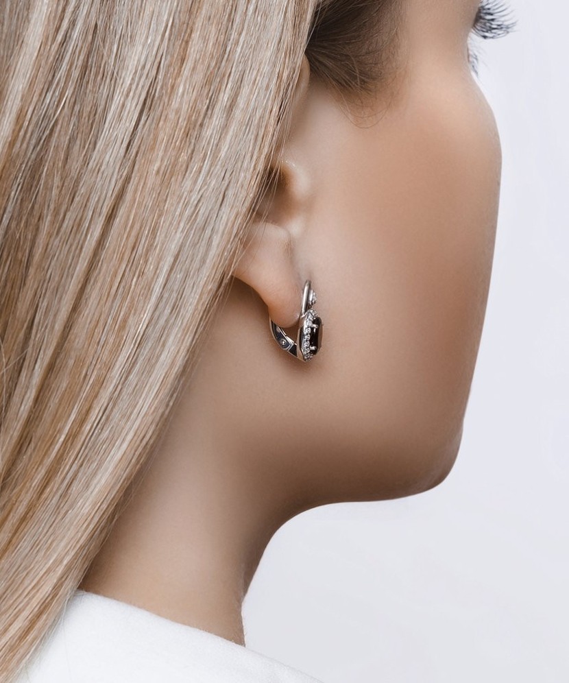 Серьги из серебра с гранатом и цирконами