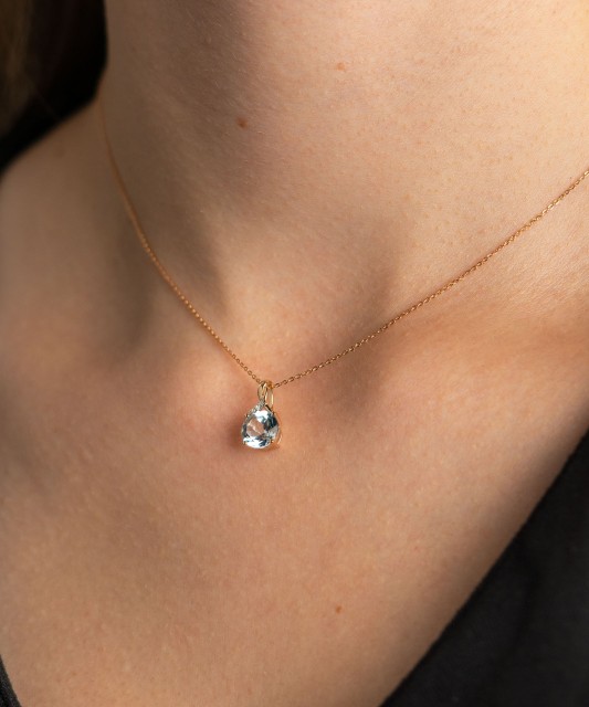 Kuldripats topaaside ja briljantidega