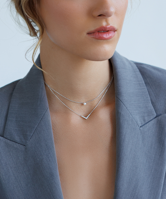 Hõbekett pärlitega pärlitega tsirkooniga