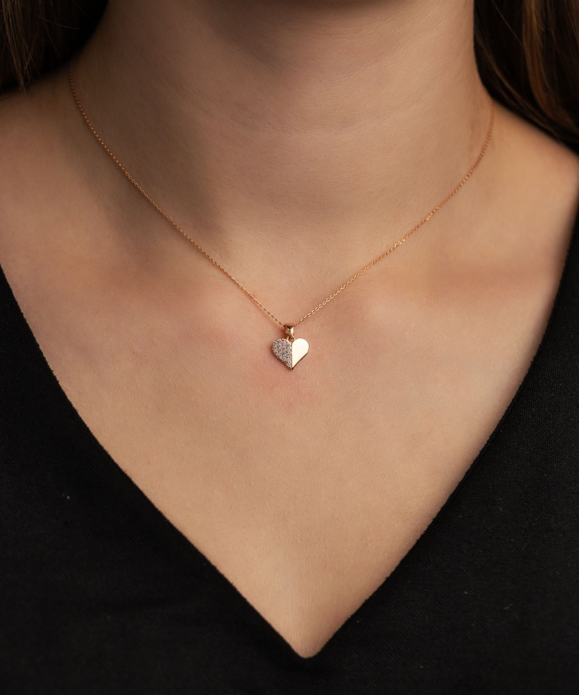 Kuldripats tsirkoonidega "südameke"