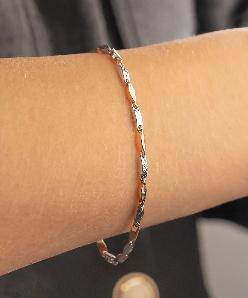 Золотой браслет