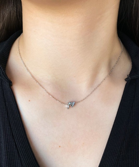 Hõbekett ripatsiga täht J