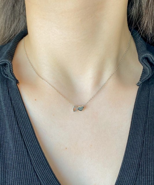 Hõbekett ripatsiga täht O