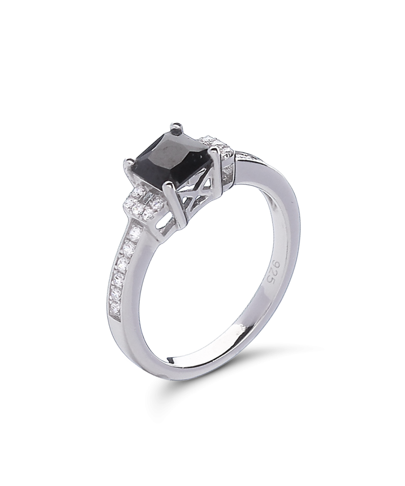 Hõbesõrmus tsirkoonidega Goldinga 01055