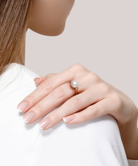 Kuldsõrmus pärli ja tsirkoonidega - Kuldsõrmused - Goldinga