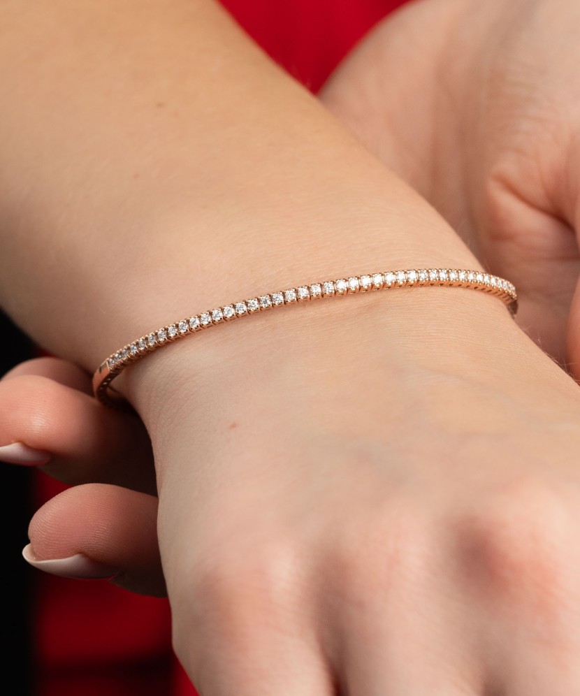 Золотой браслет с бриллиантами