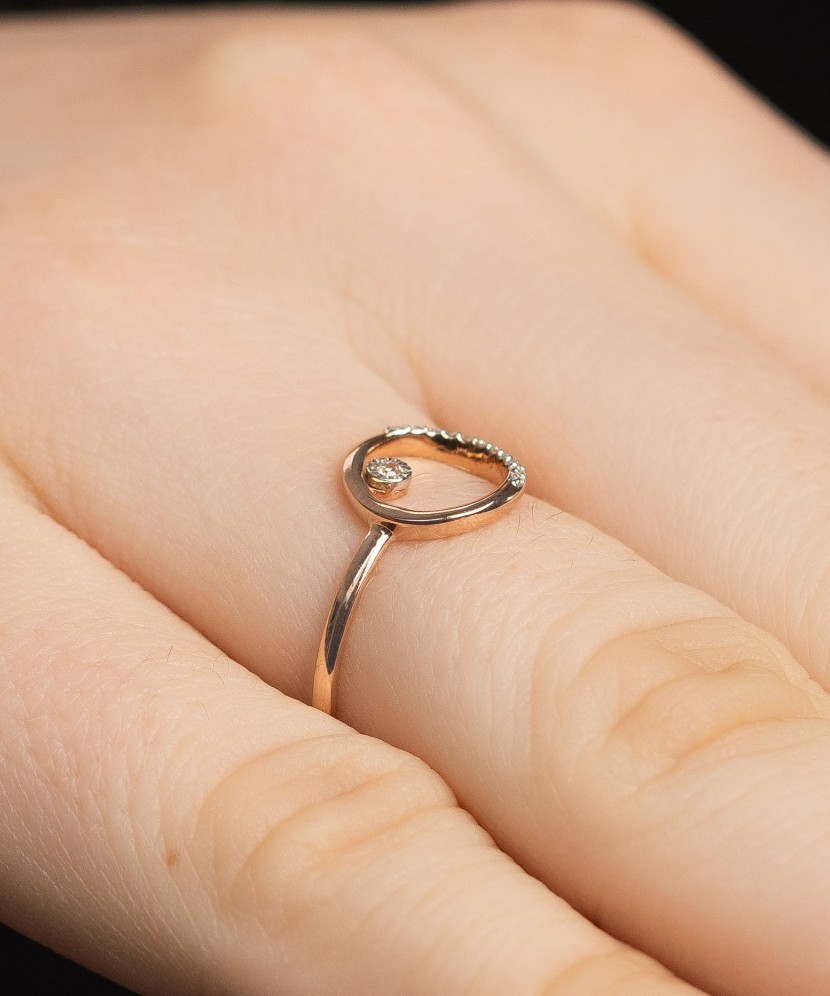 Золотое кольцо с алмазами