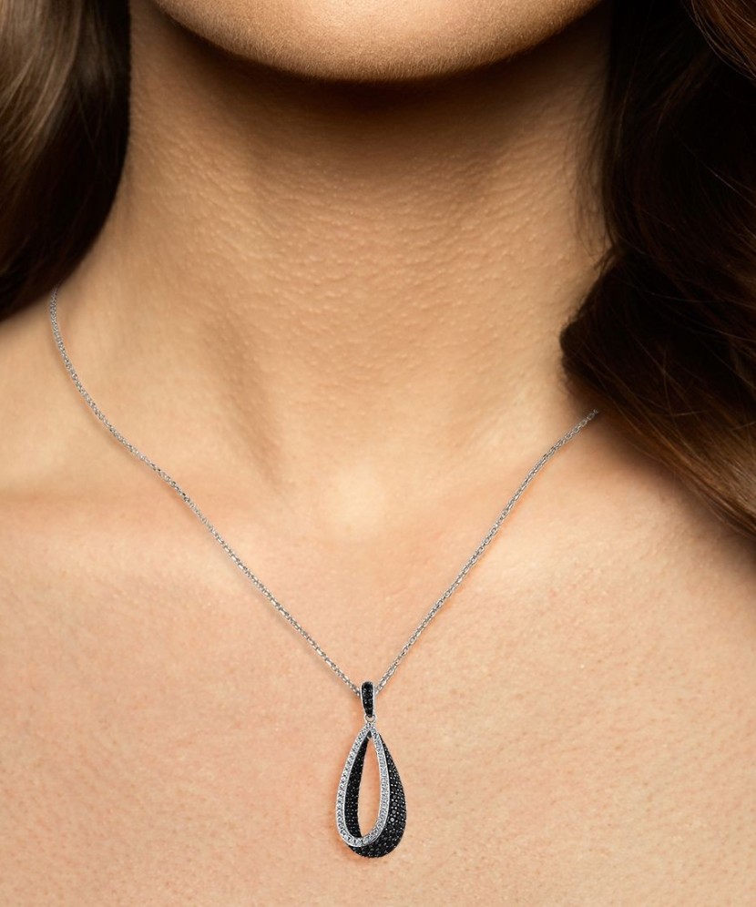 Hõbedast ripats tsirkoonidega ja spinellid