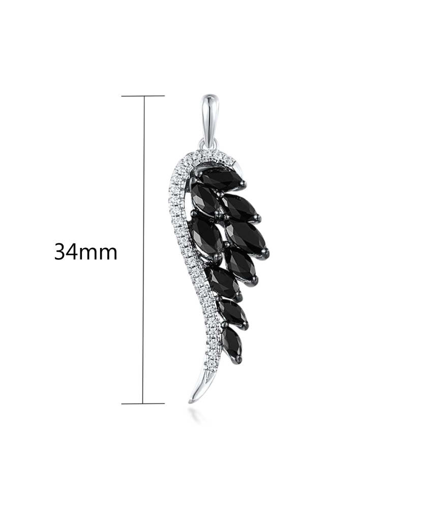 Hõbedast ripats tsirkoonidega ja spinellid