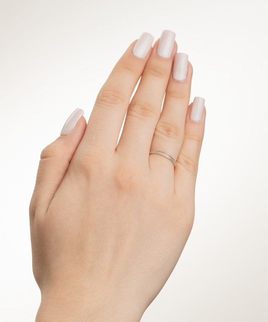 Кольцо из желтого золота с бриллиантами