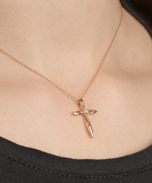 Kuldripats briljantidega "Rist"