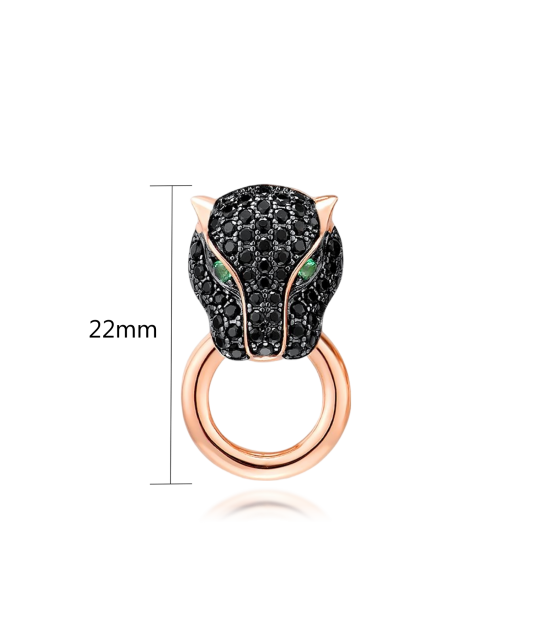 Kullatud hõbedast ripats tsirkoonidega ja spinellid