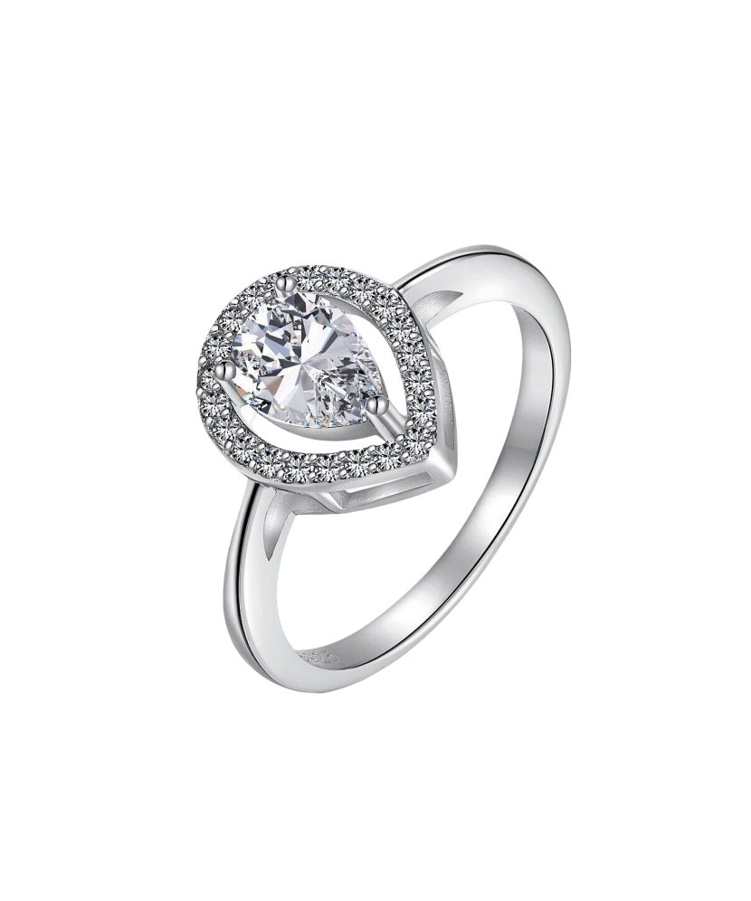 Серебряное кольцо с цирконами