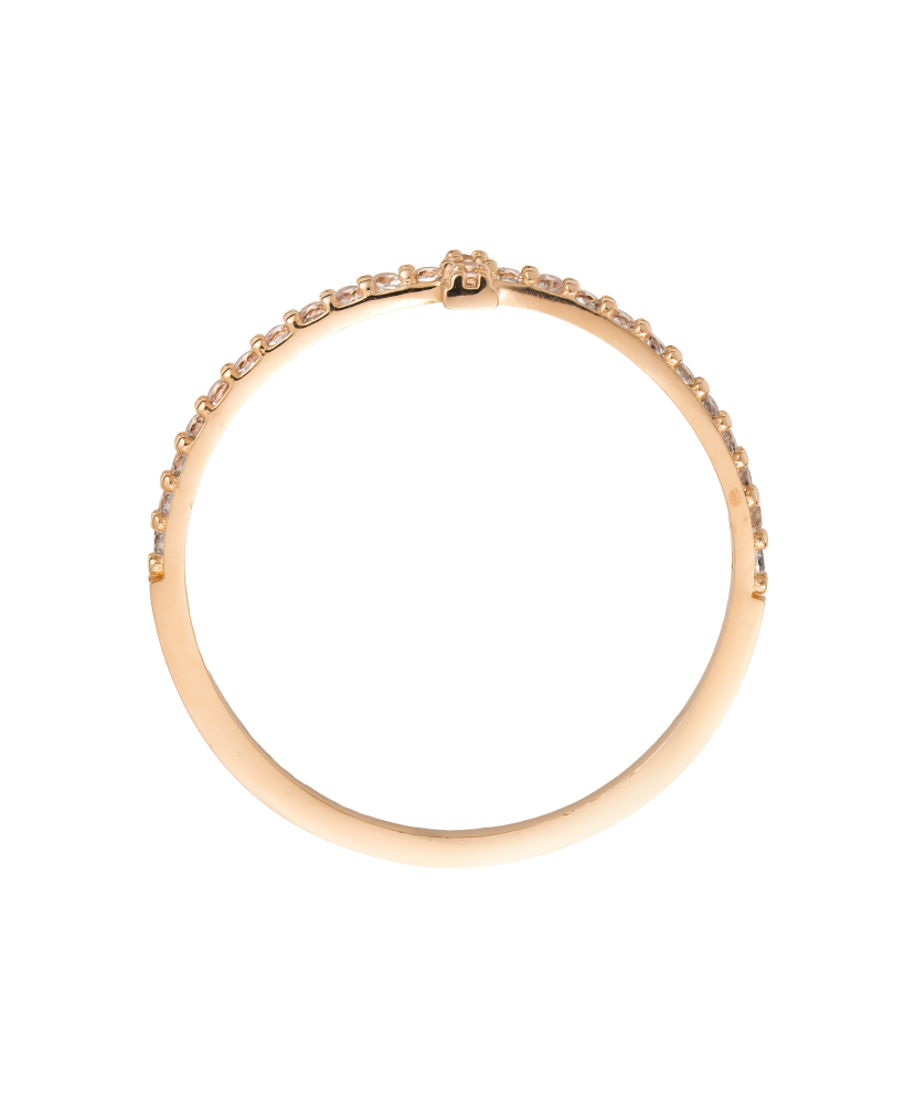 Kuldsõrmus tsirkoonidega