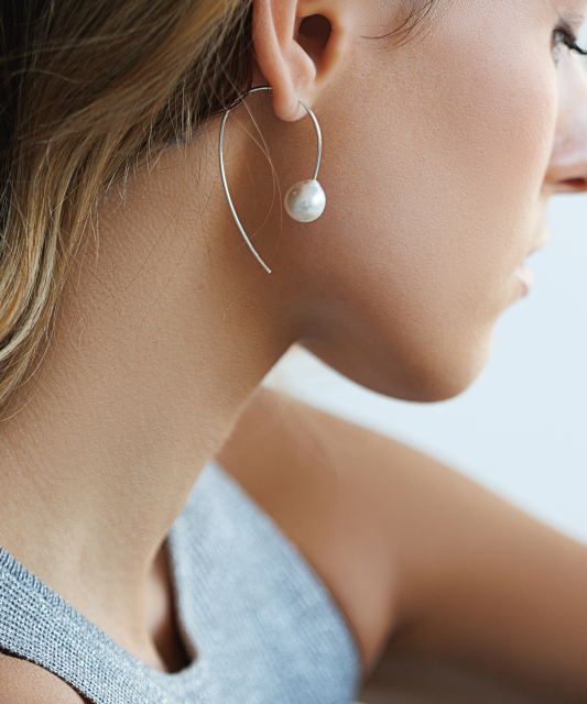 Hõbekõrvarõngad Kasumi pärlite ja tsirkoonidega