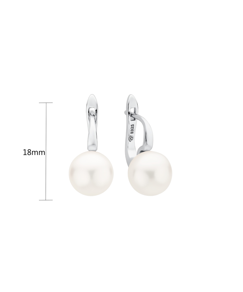 Hõbekõrvarõngad pärlitega