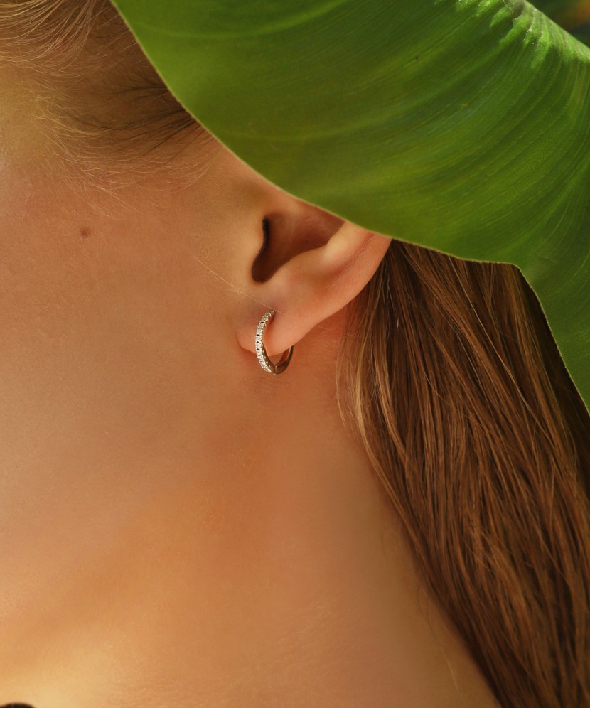 Серьги из белого золота с бриллиантами