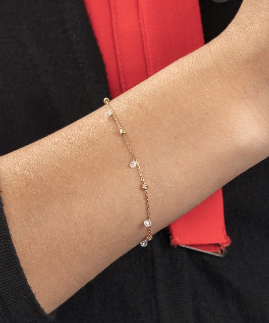 Kuldkäevõru tsirkoonidega